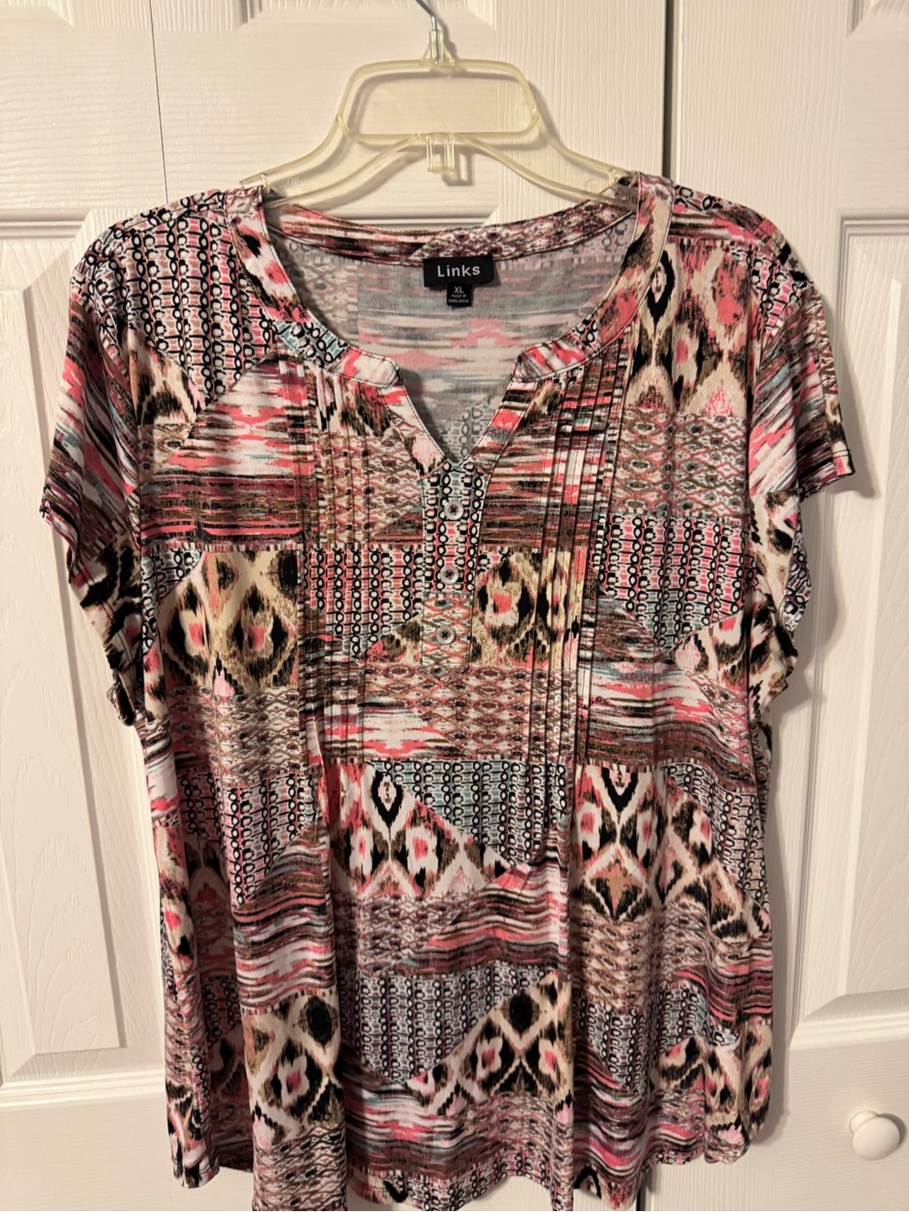 Links Multi-Pattern Pink and Black Short Sleeve Top